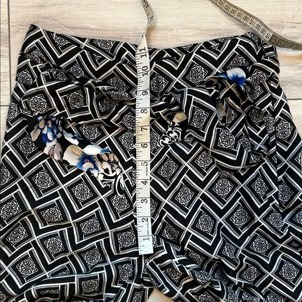 WHBM wide leg polyester pants size 00 blue black